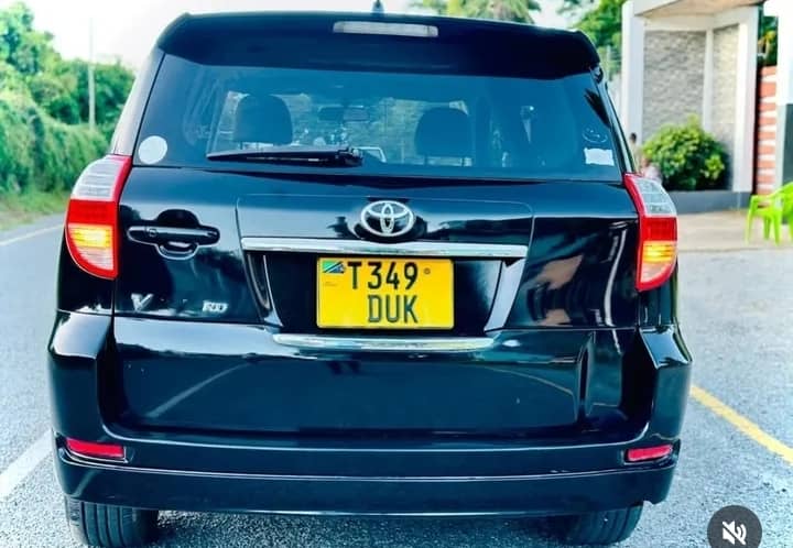 TOYOTA vanguard (DUK)